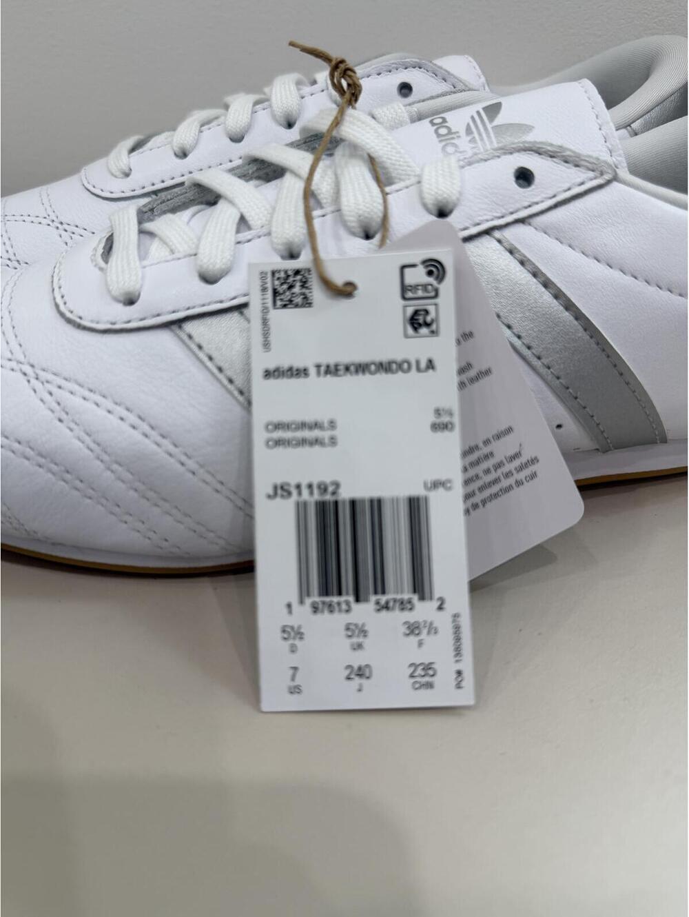 Adidas Taekwondo Lace W White and Silver Sneakers Size 8 US - Picture 5 of 15